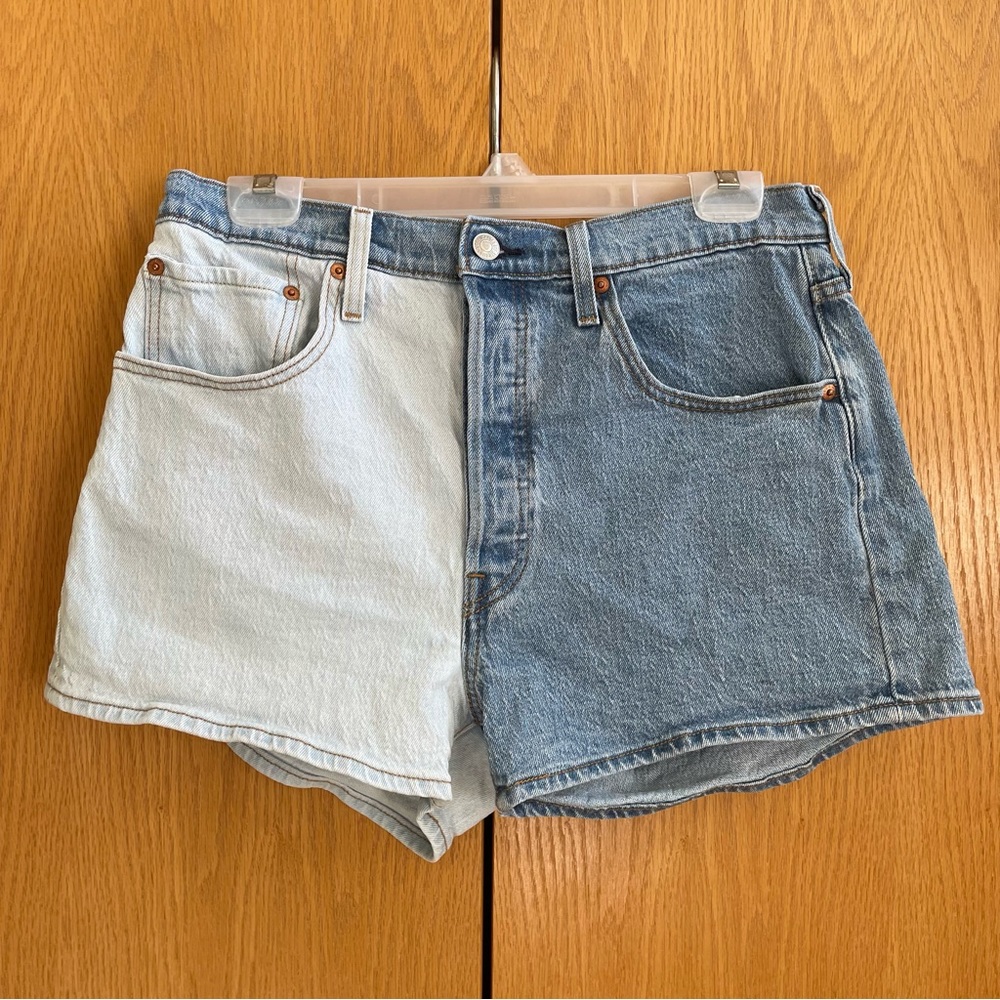 Levi’s 501 Split Color Shorts